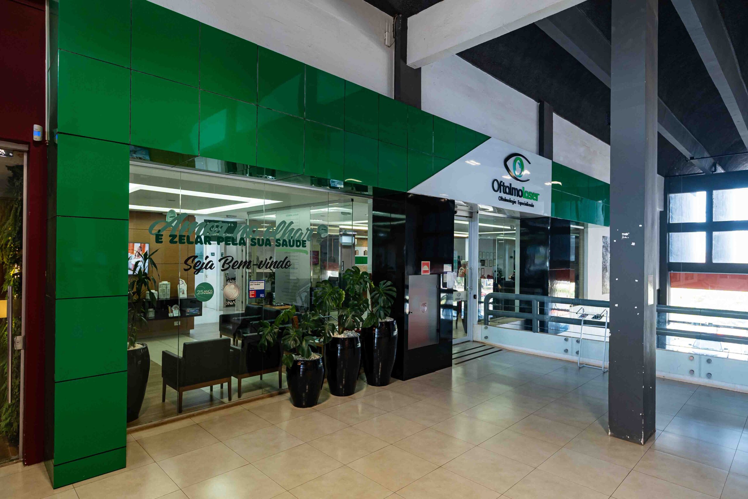 Clínica Oftalmológica: 30 anos de inovação na Oftalmolaser